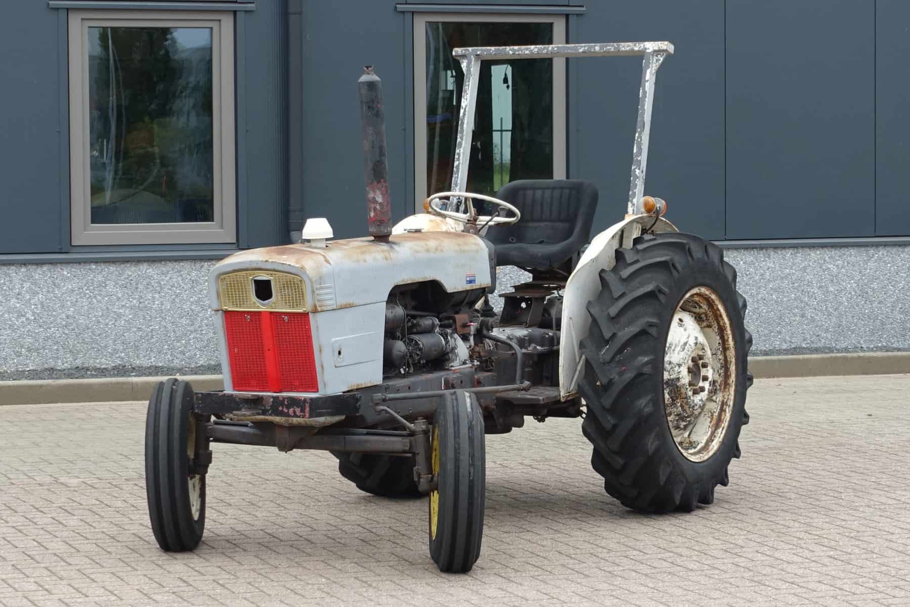 David Brown 770 2wd