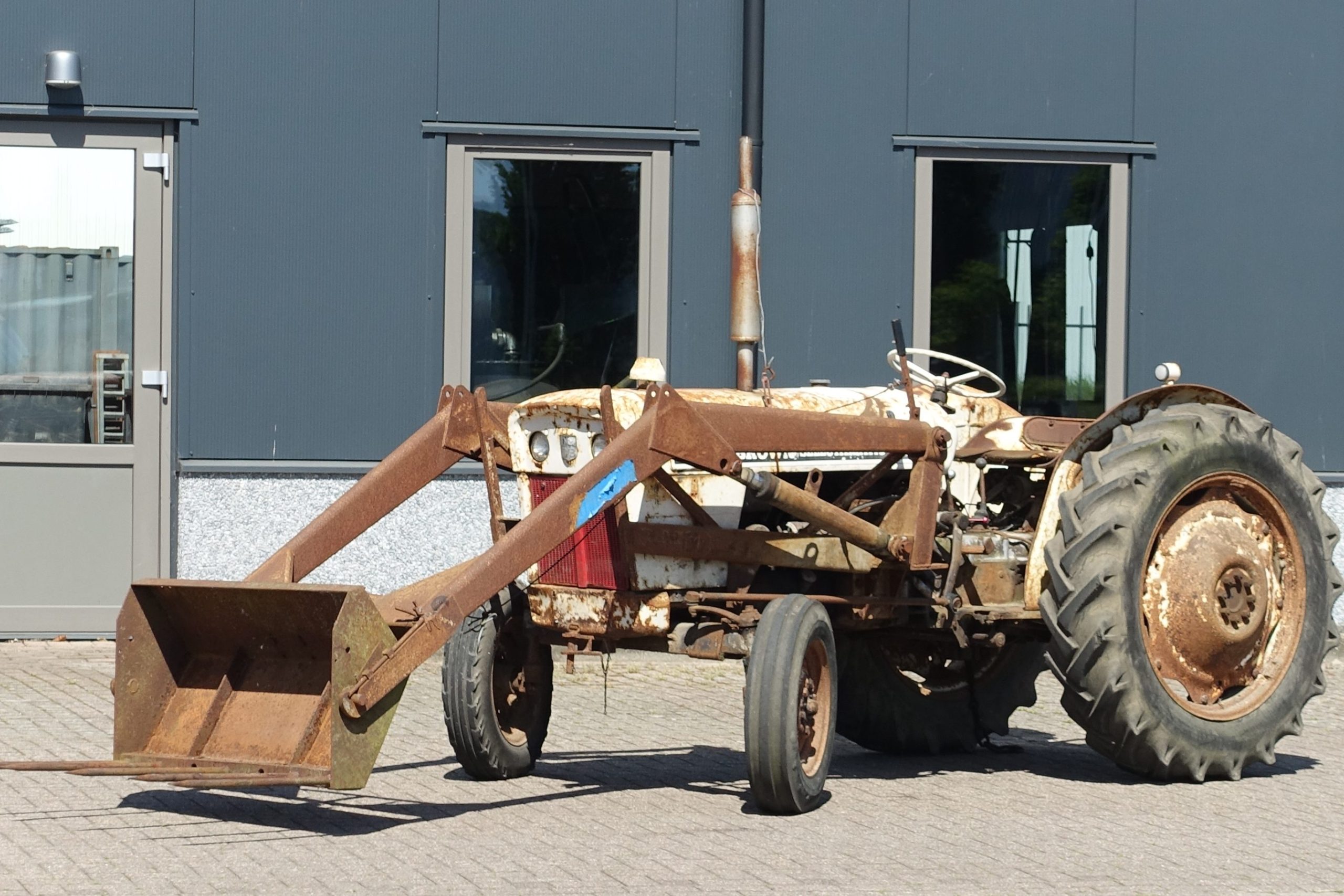 David Brown 880 2wd