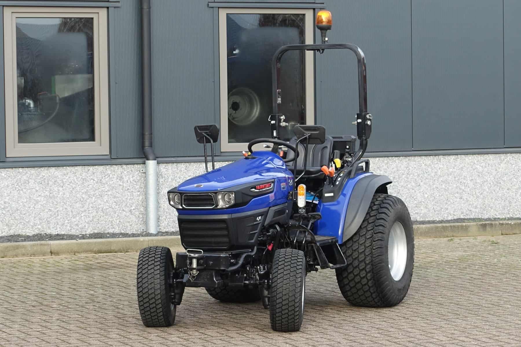 Farmtrac 30H 4wd HST