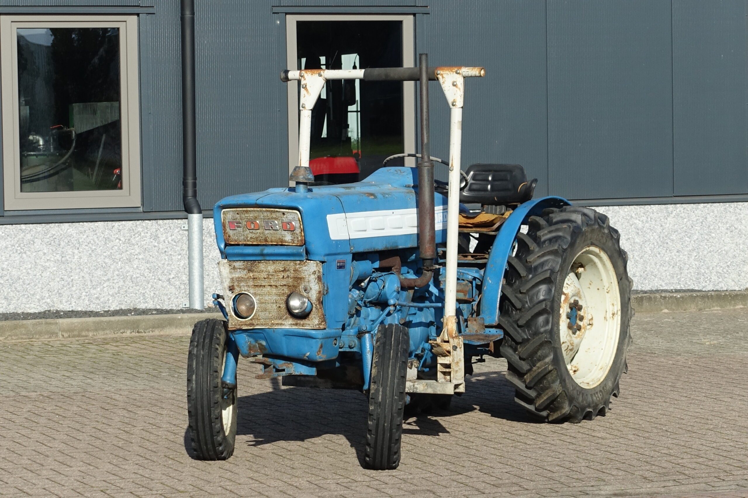 Ford 3000 2wd