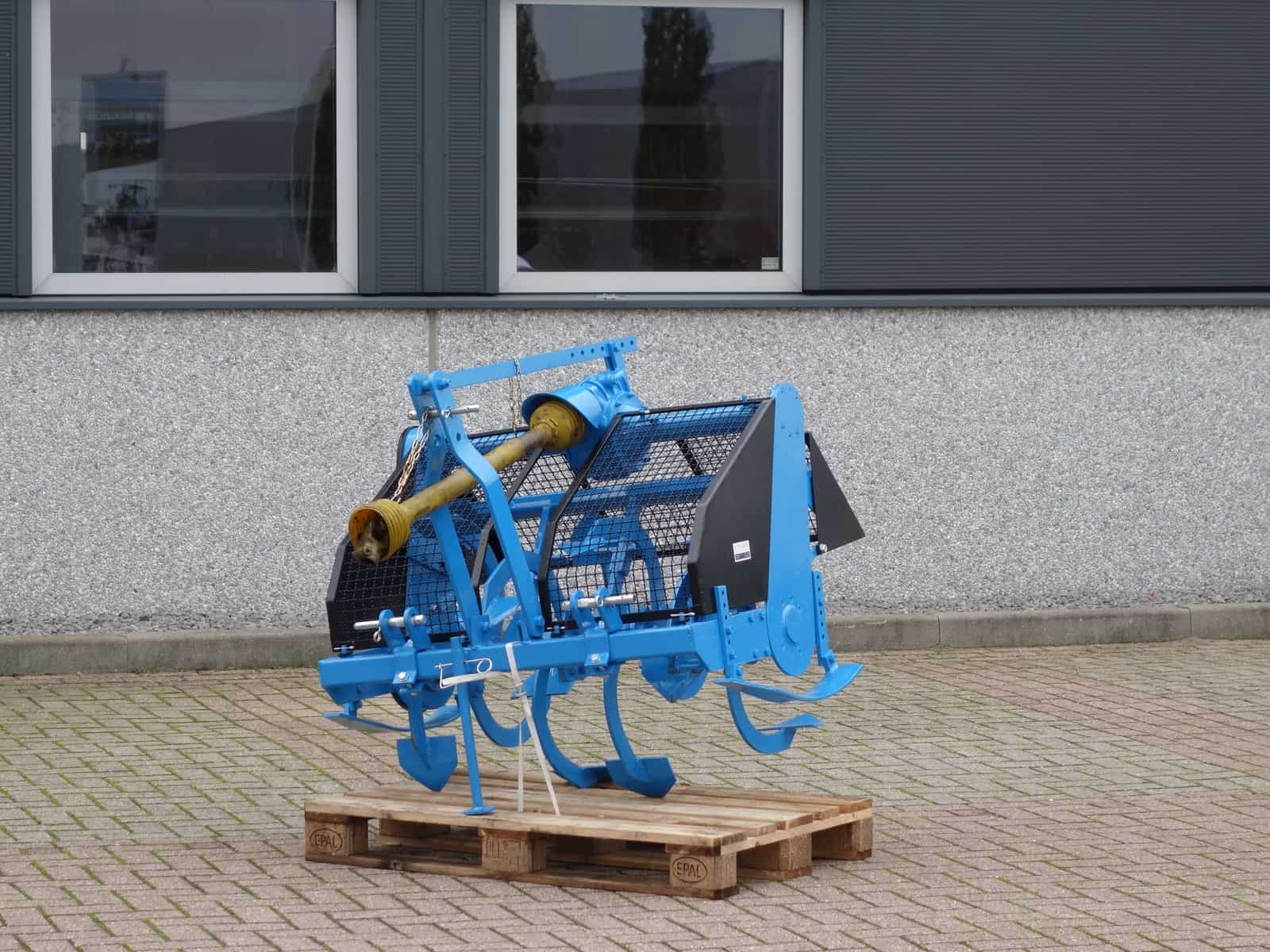 Imants Spitmachine