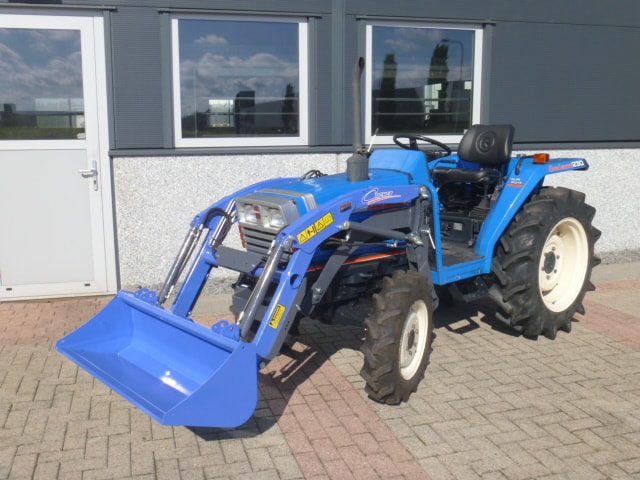 Iseki TA230 4wd
