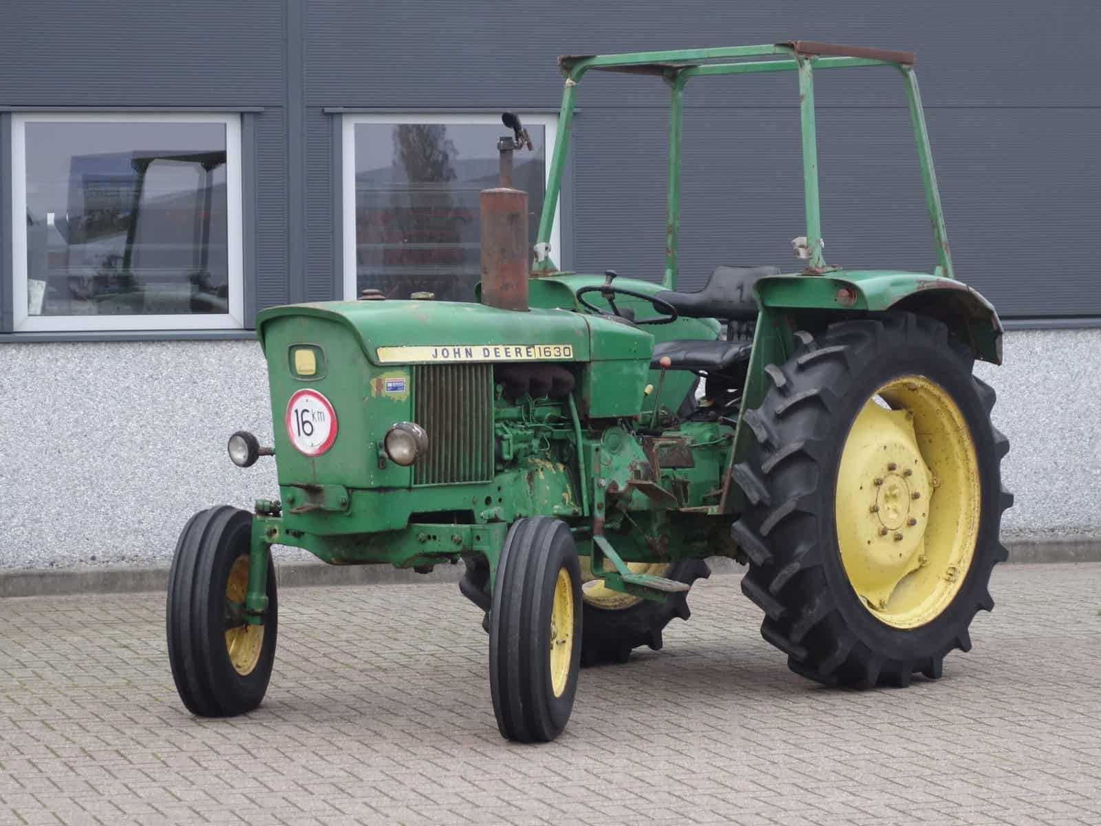 John Deere 1630 2wd