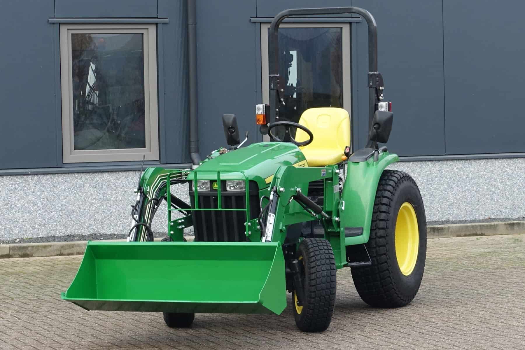 John Deer 3036E 4wd HST