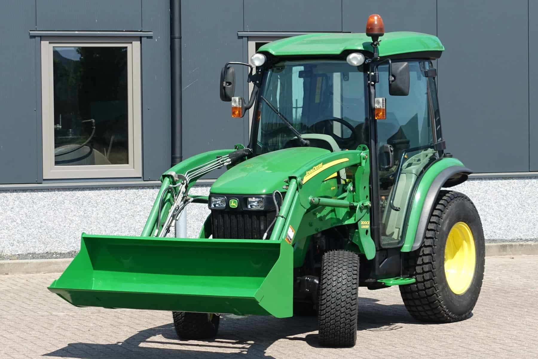 John Deere 3520 4wd HST