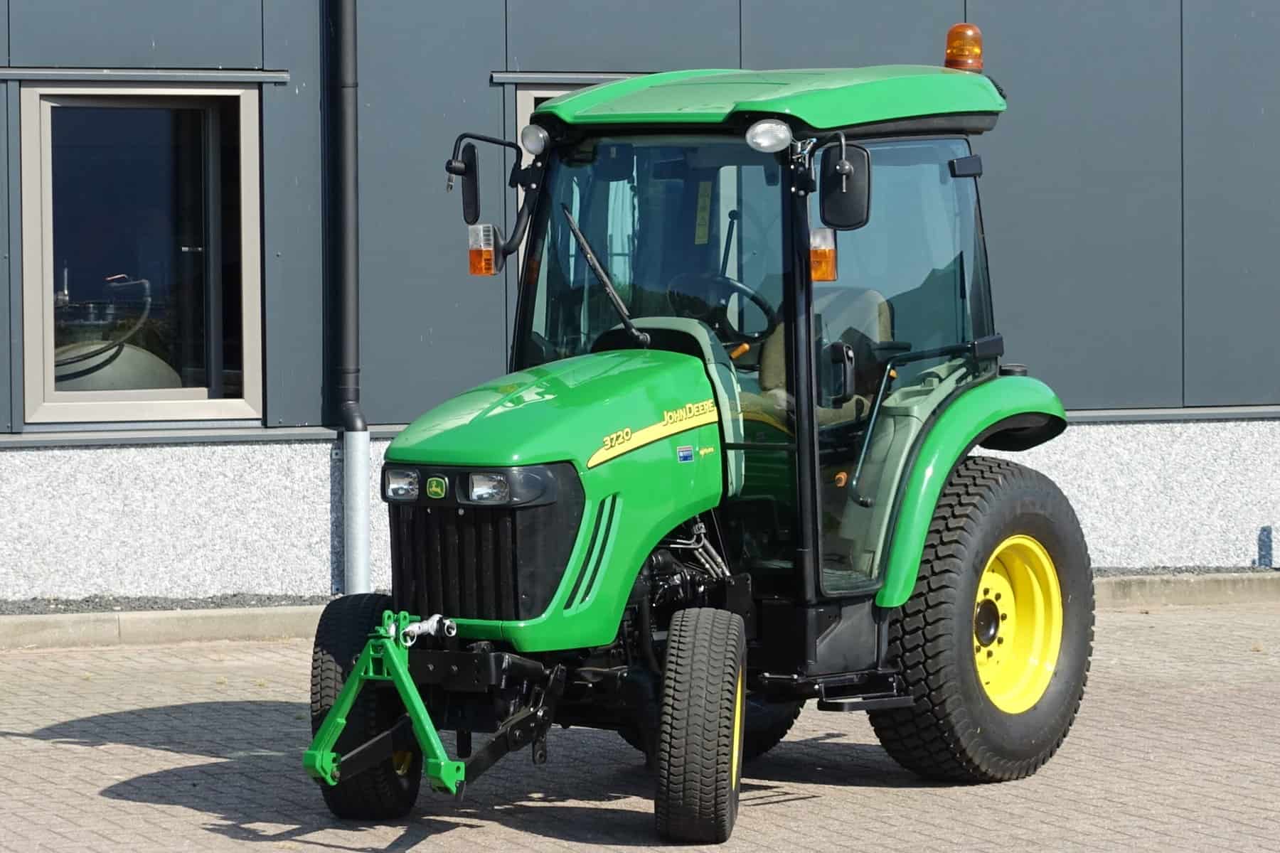 John Deere 3720 4wd HST