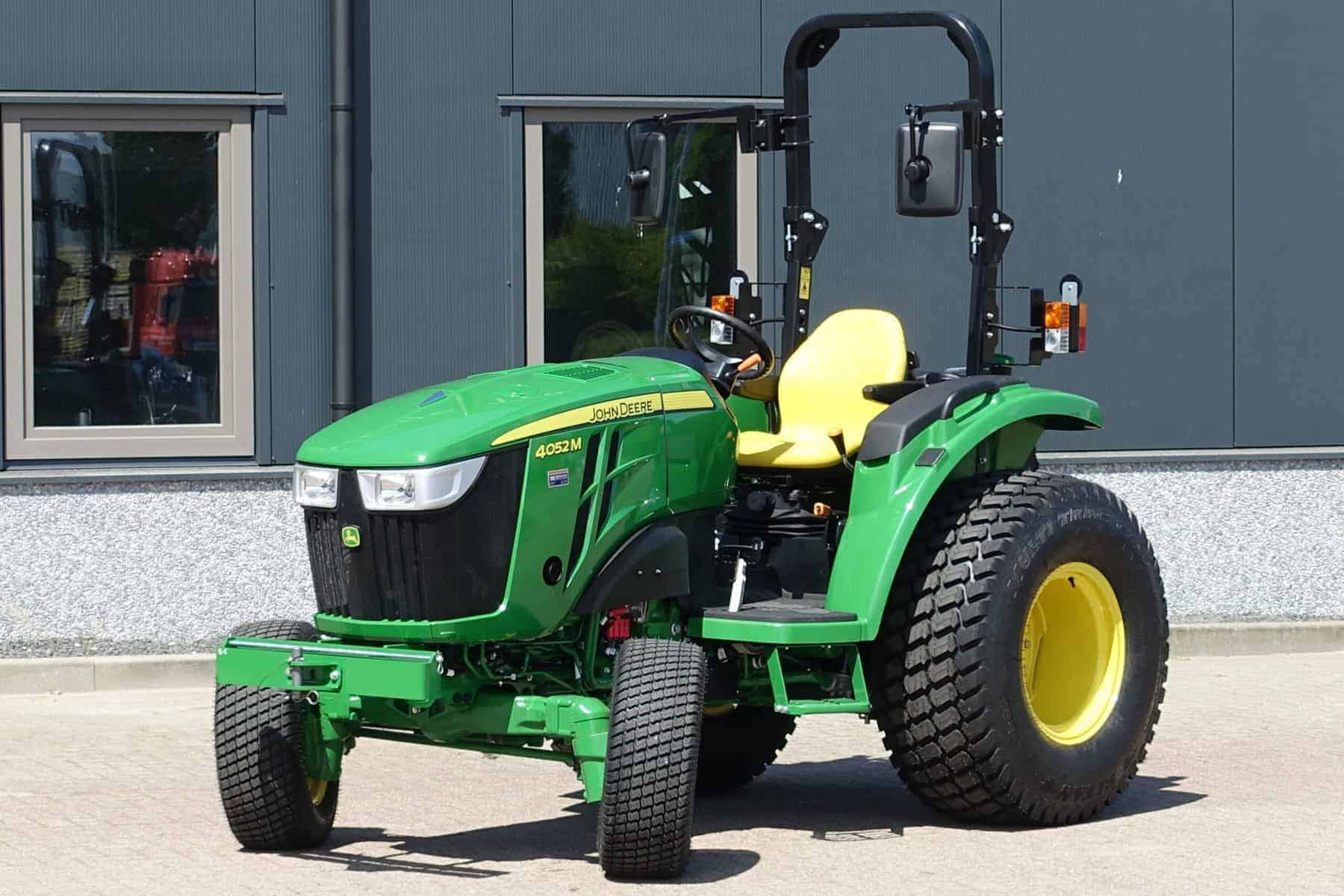 John Deere 4052M 4wd HST