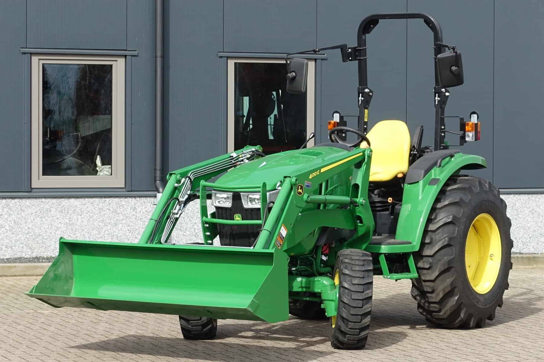 John Deere 4052M 4wd