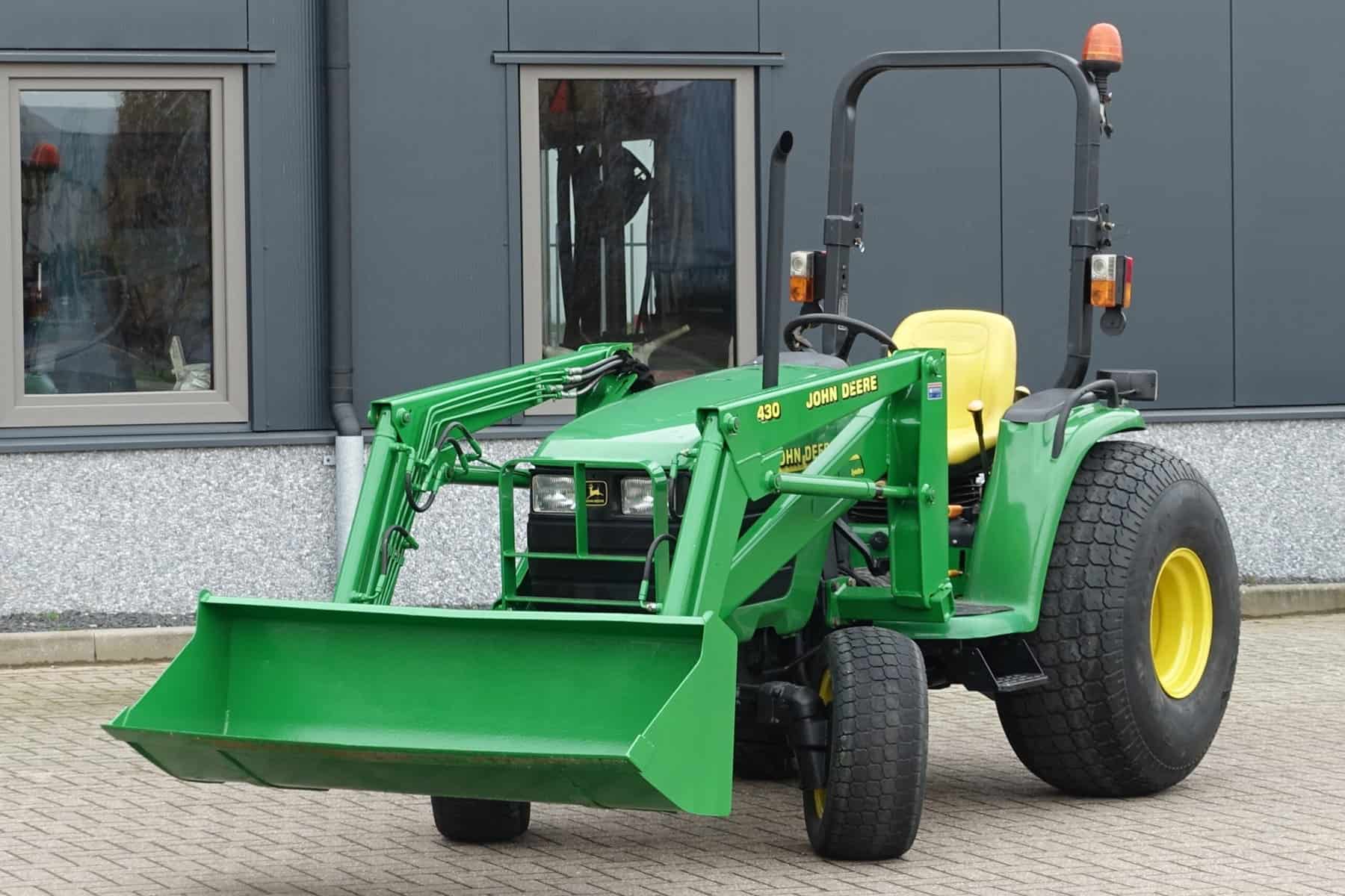 John Deere 4400 4wd