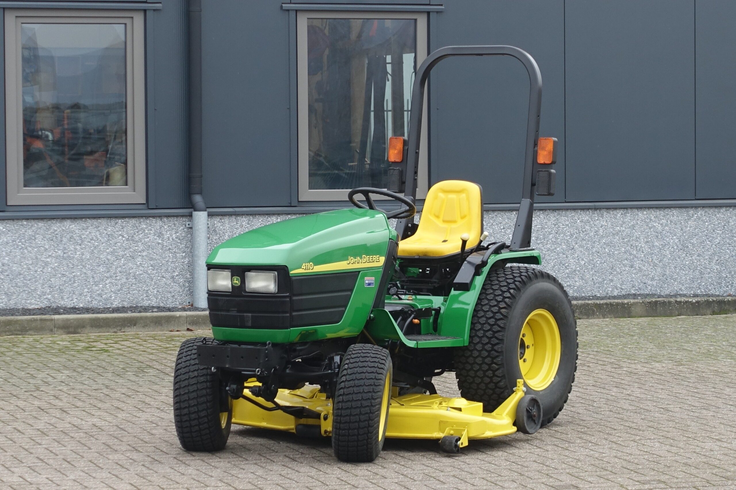 John Deere 4110 4wd HST