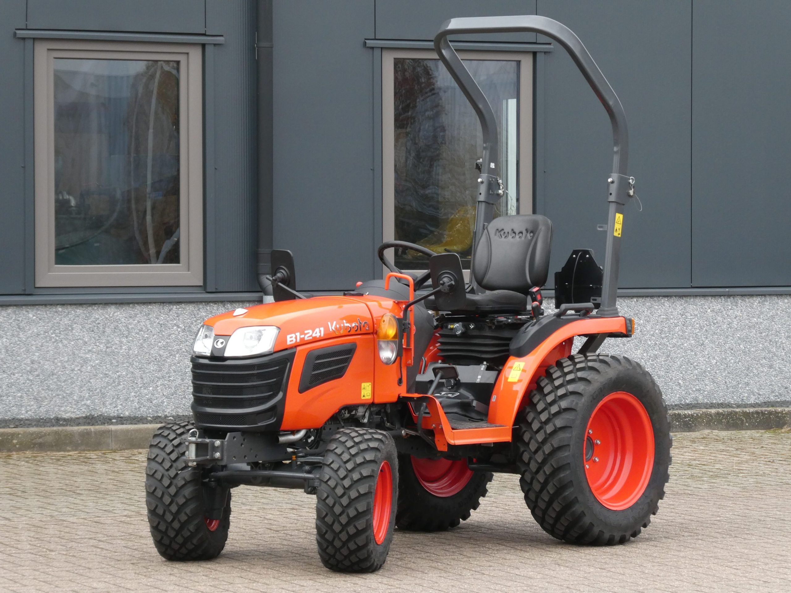 Kubota B1-241 4wd