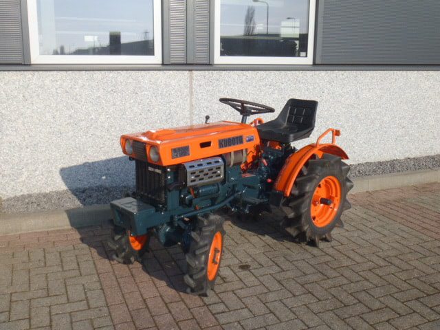 Kubota B5000 4wd