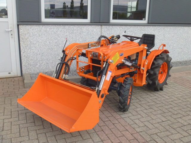 Kubota B7001 4wd