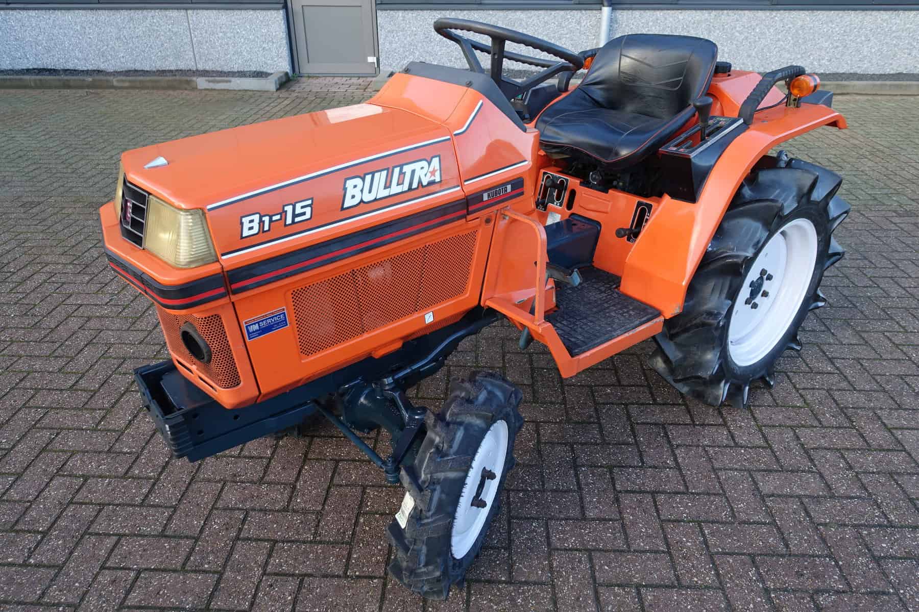 Kubota Bulltra B1-15 4wd • VM Service