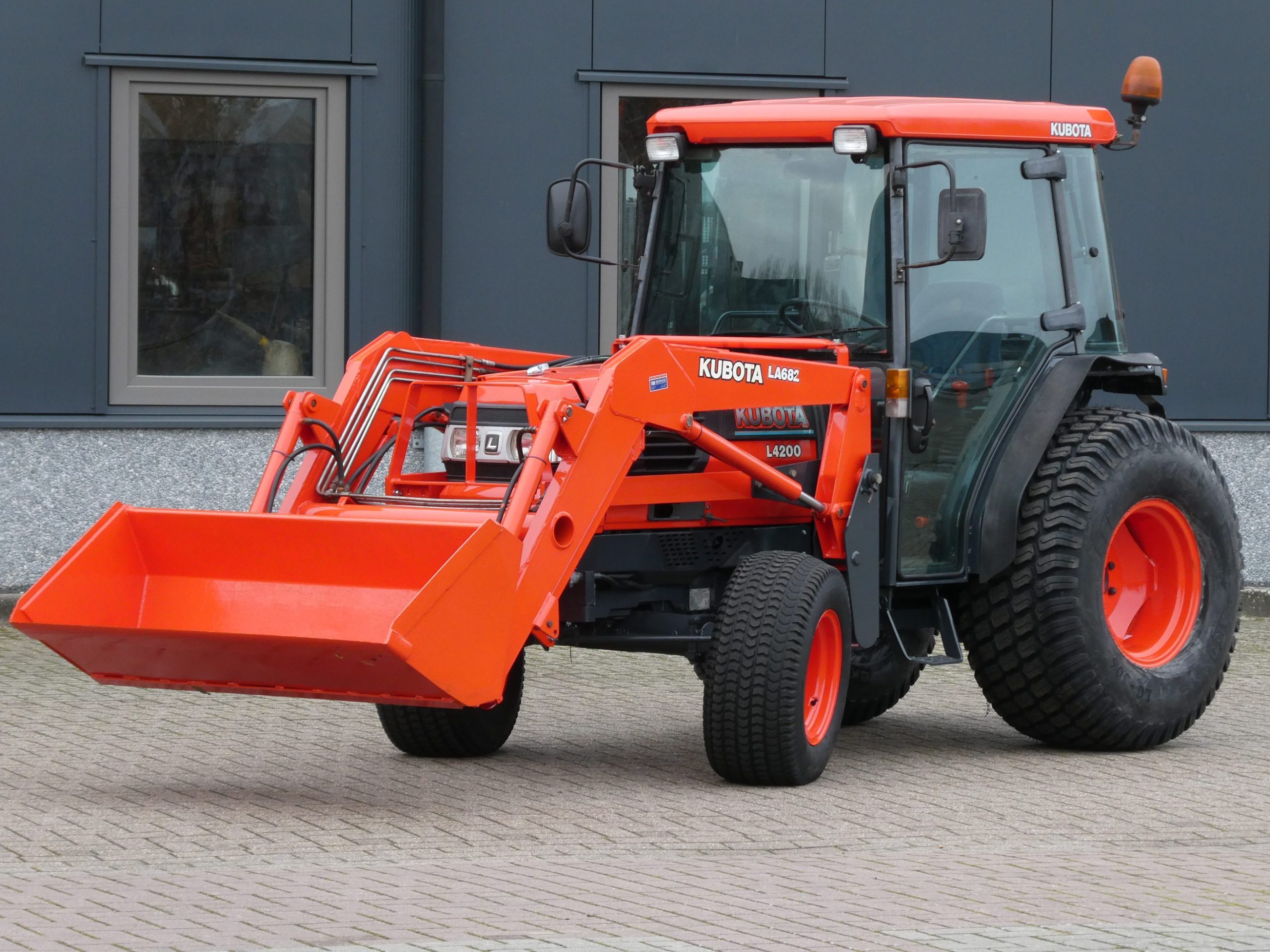 Kubota L4200 4wd