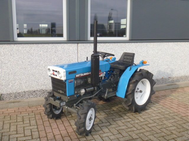 Mitsubishi D1550 4wd