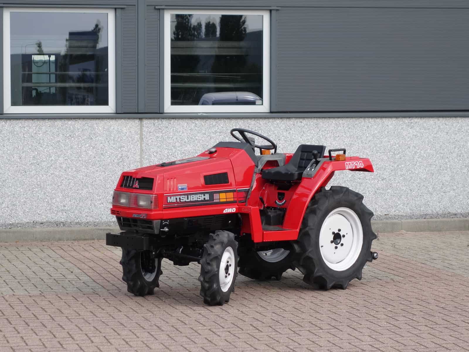 Mitsubishi MT14 4wd