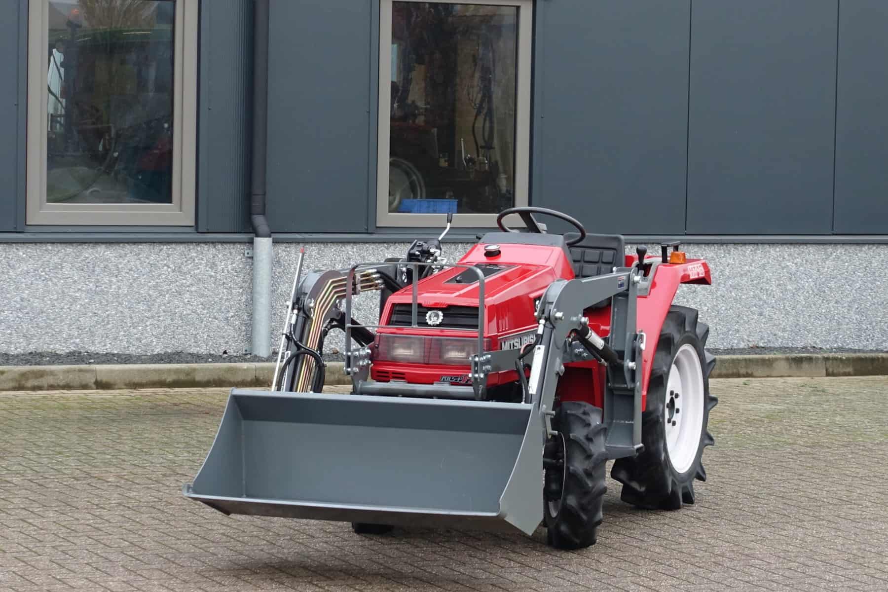 Mitsubishi MT16 4wd