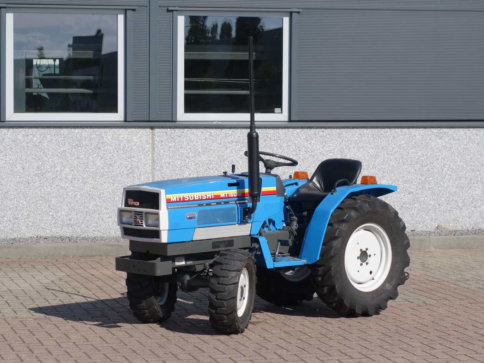 Mitsubishi MT1601 4wd