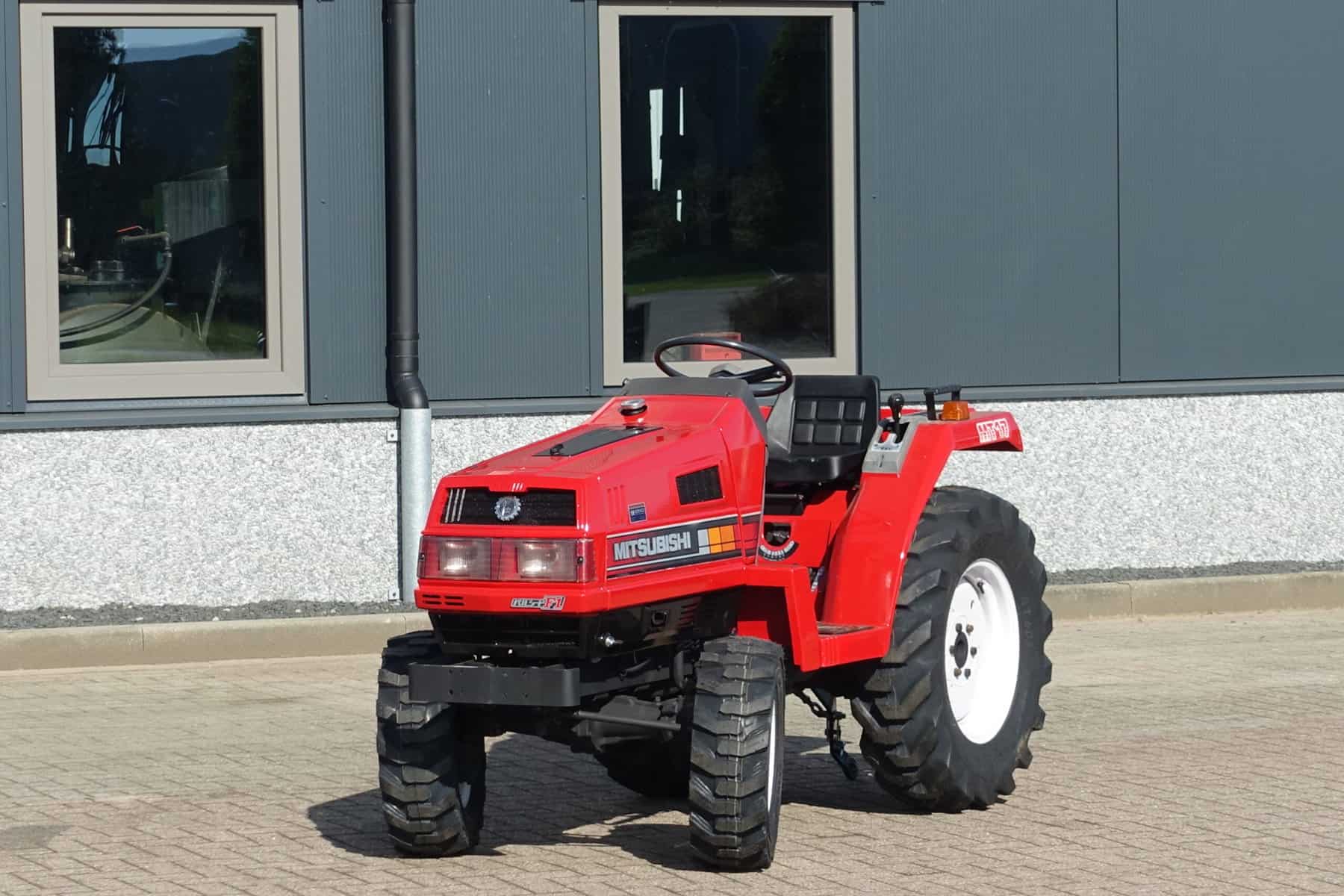 Mitsubishi MT17 4wd