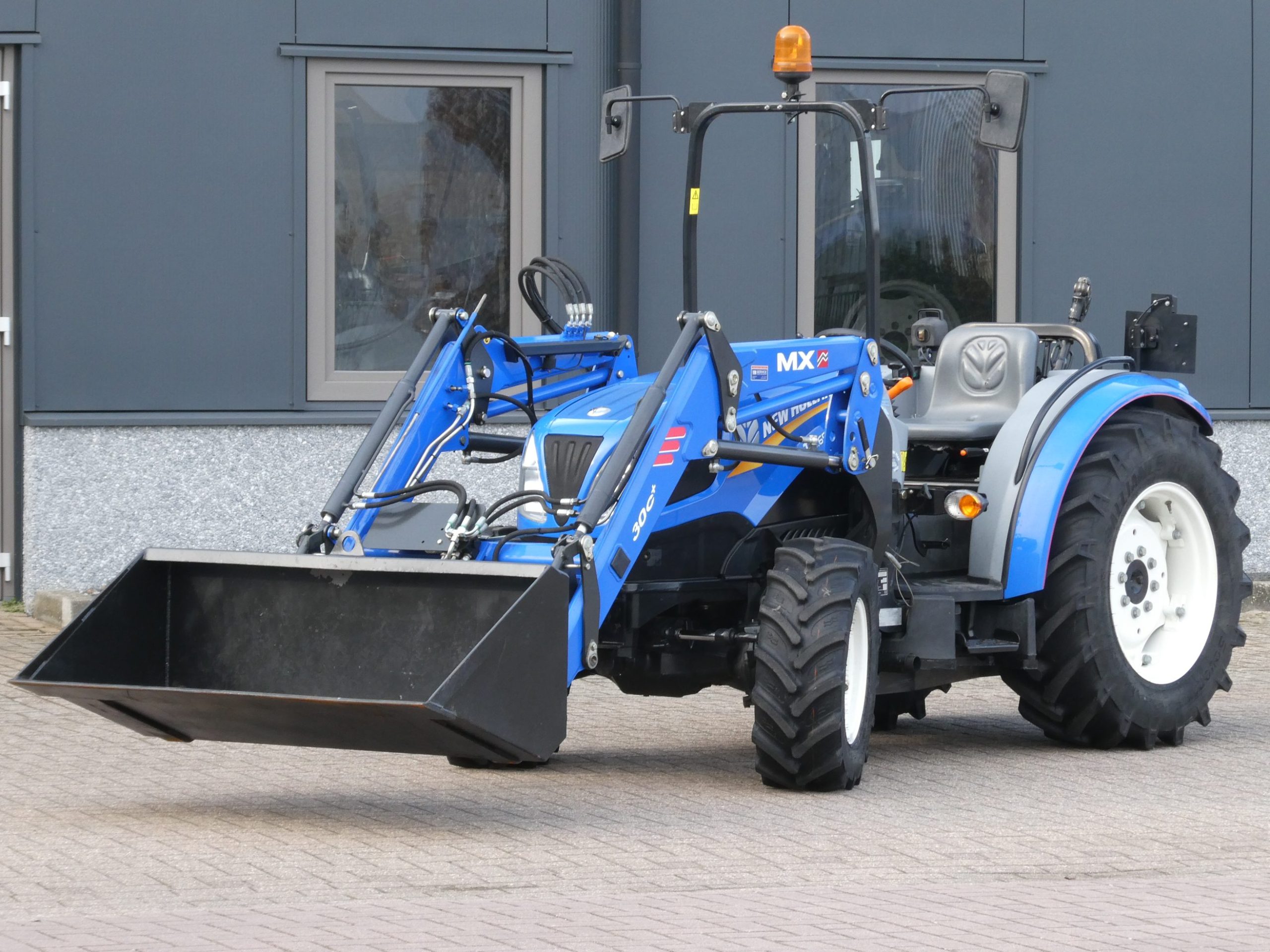 New Holland T3.65F 4wd