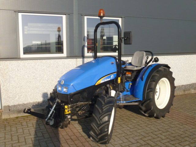 New Holland T3030