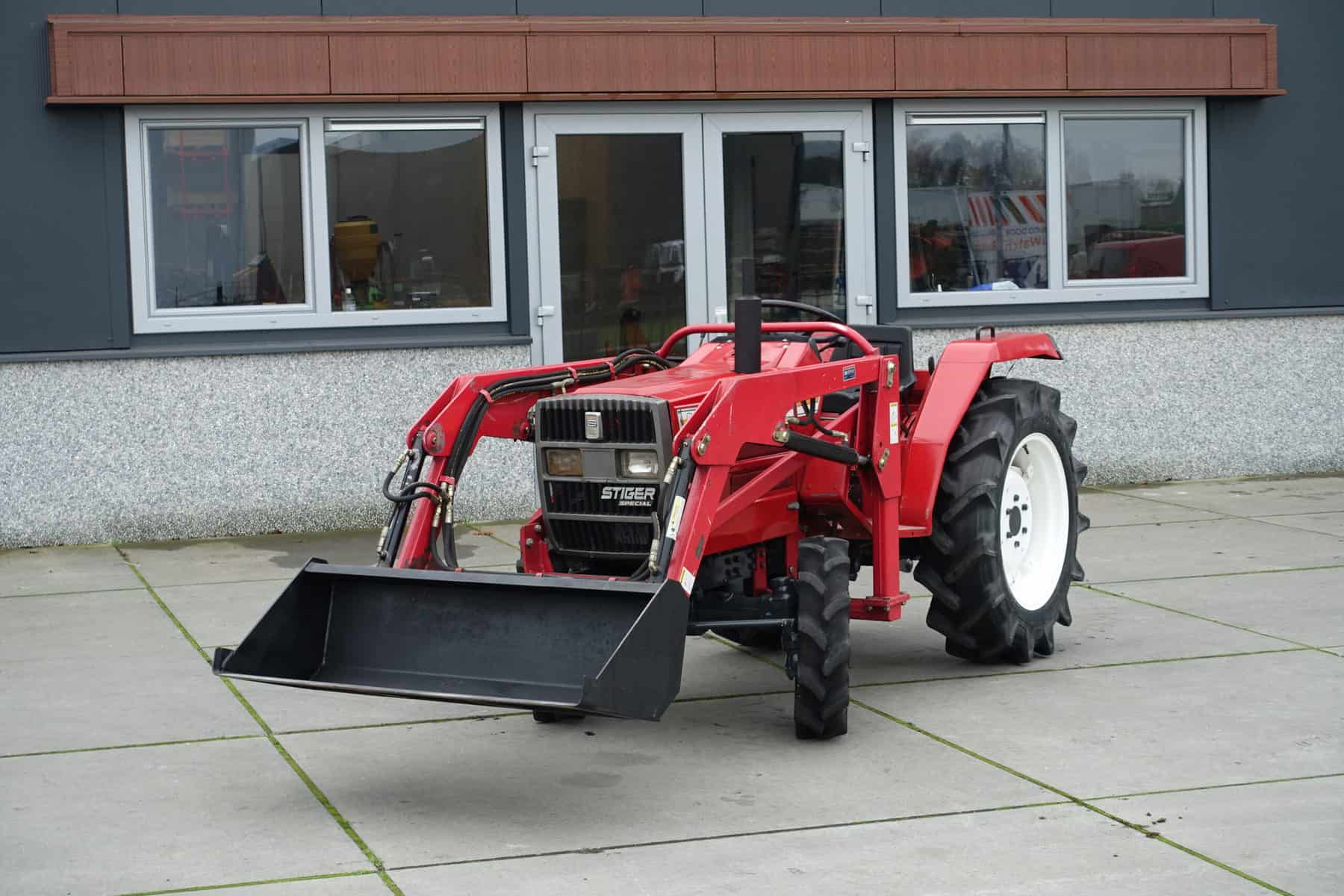 Shibaura D23F 4wd