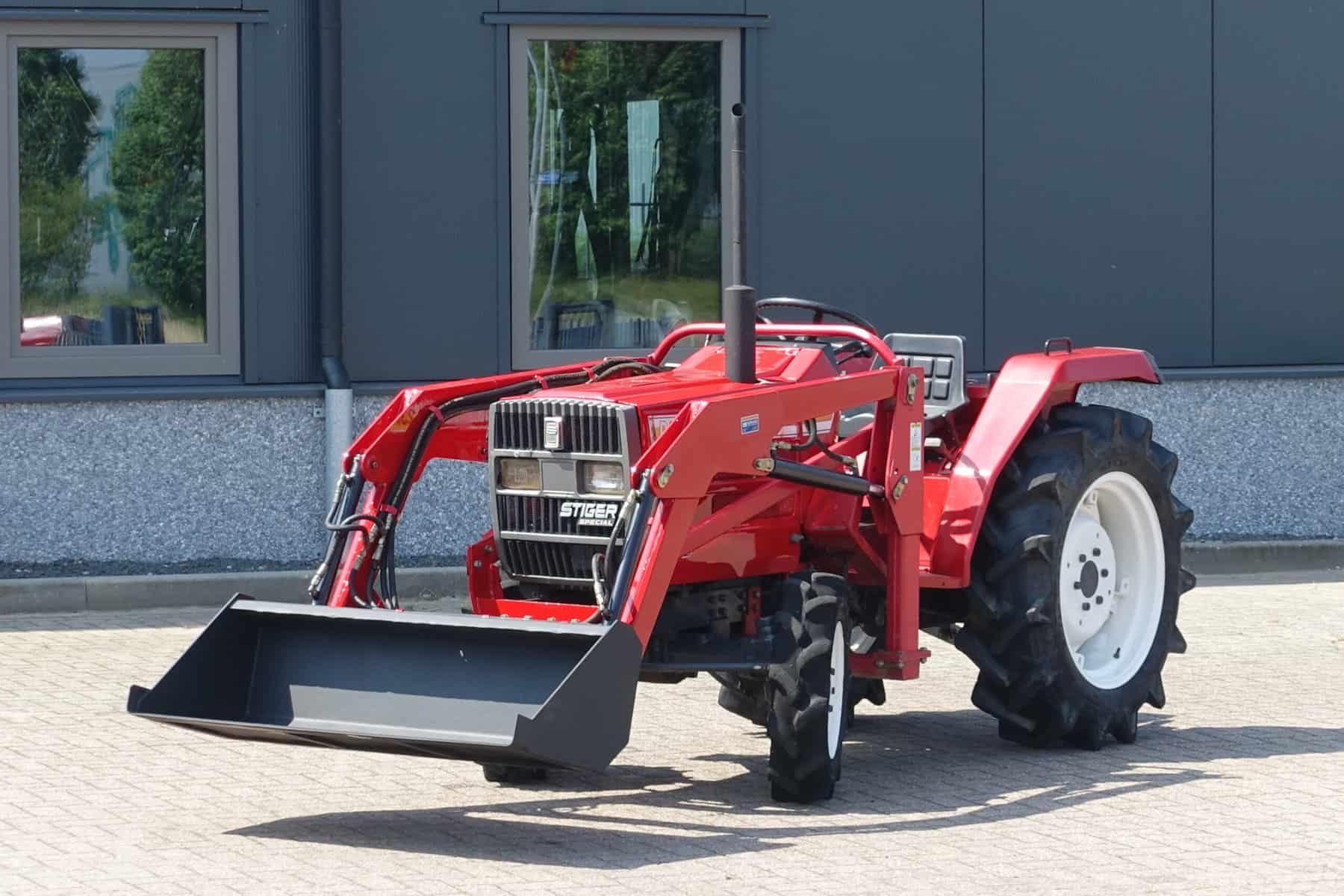 Shibaura D23F 4wd