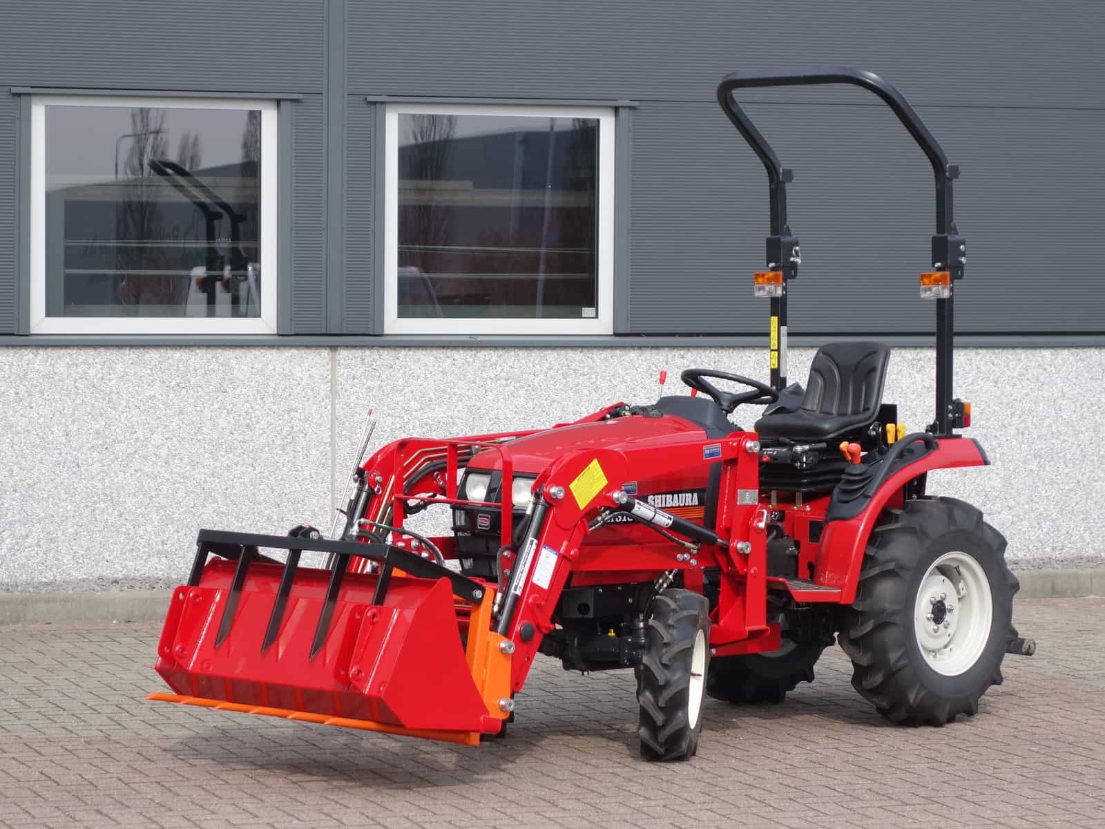 Shibaura ST318 4wd