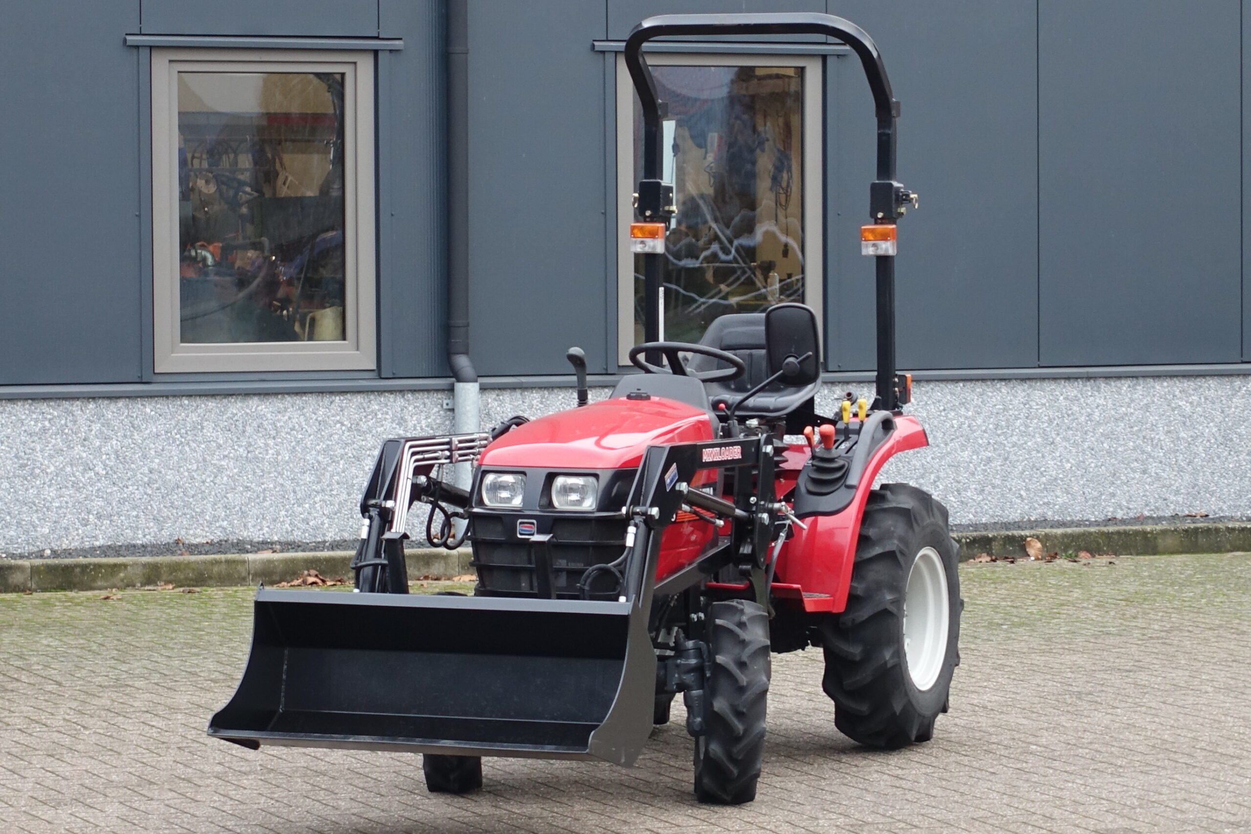 Shibaura ST318 4wd