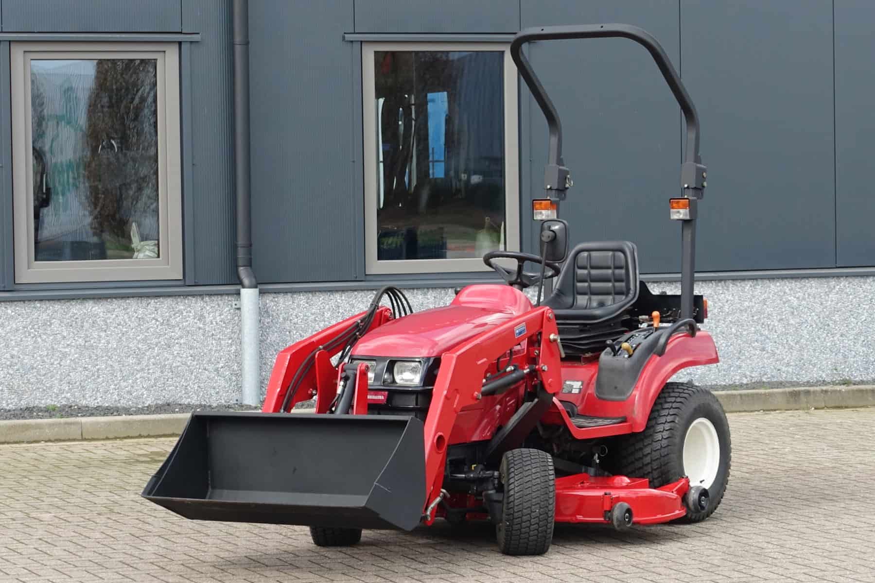 Shibaura SX-24 4wd HST