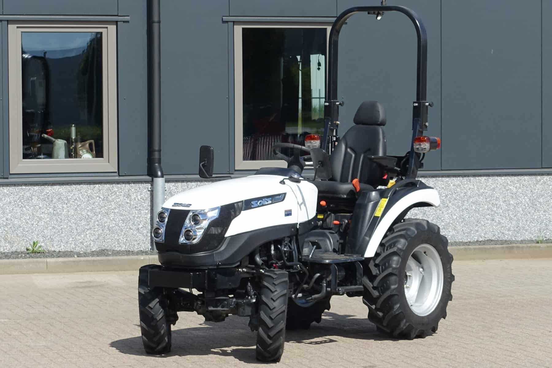 Solis 26 4wd HST