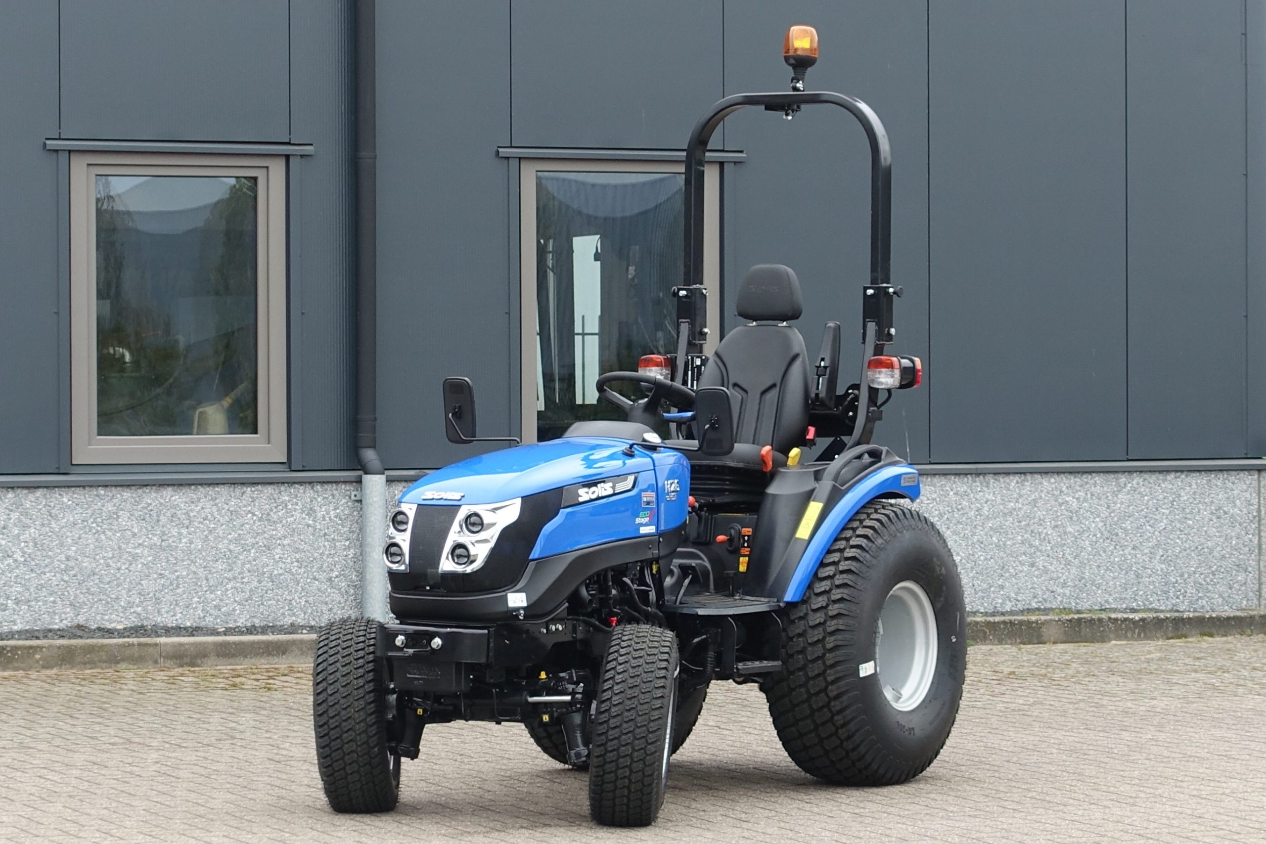 Solis 26 4wd HST