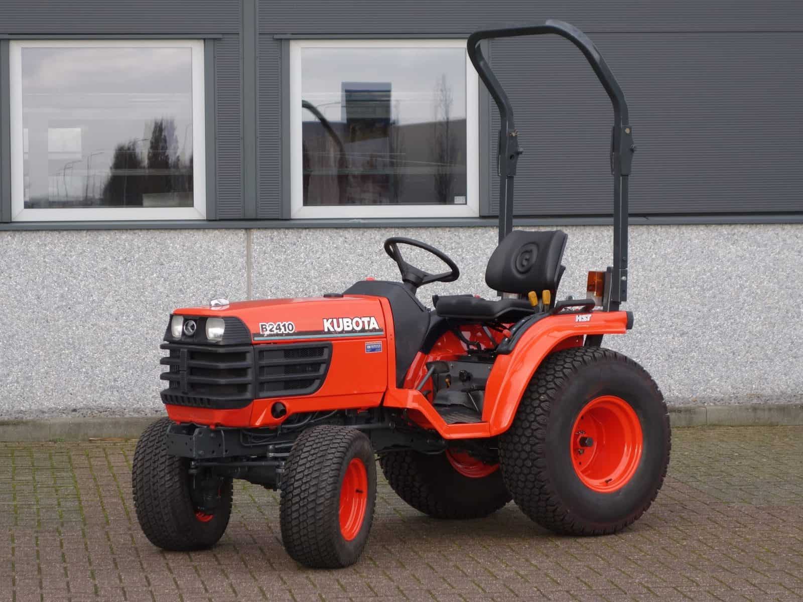 Kubota B2410 4wd HST • VM Service