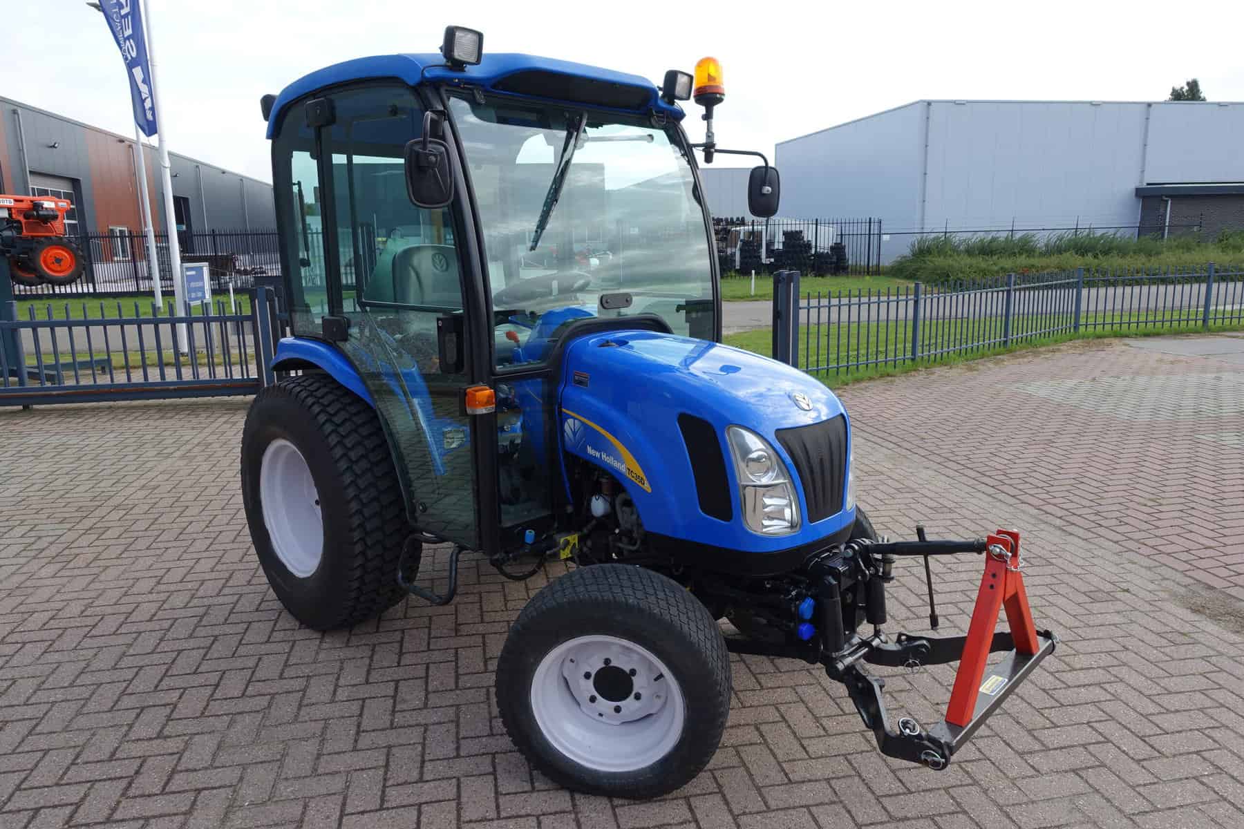 New Holland TC35DA HST • VM Service